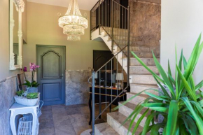 Отель Château des Cinq Cantons  Карпентра